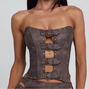 Stylish Brown Buckle Crop Top